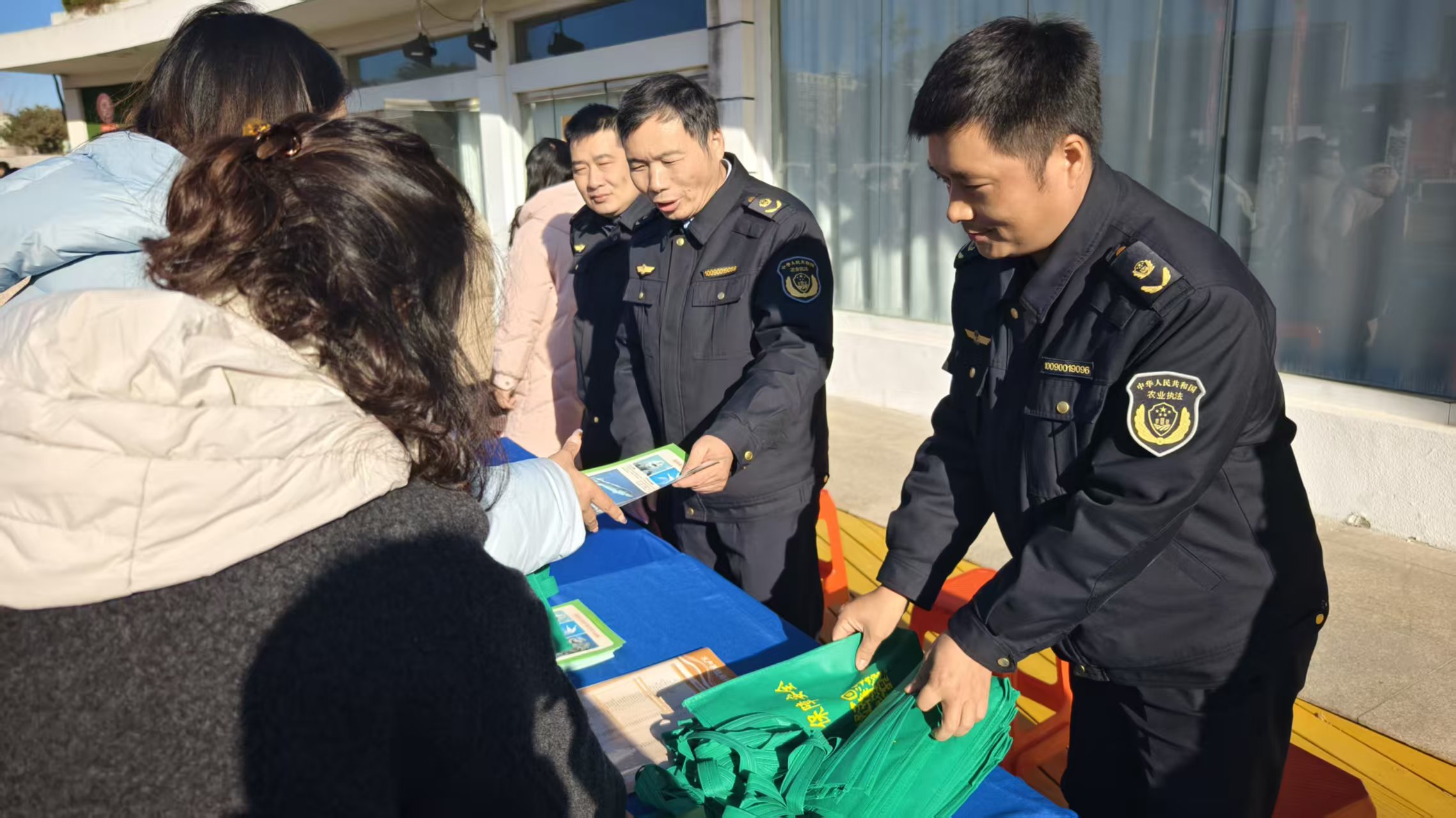 微信图片_20251205155932_1_18.jpg 微信图片_20251205155932_1_18.jpg