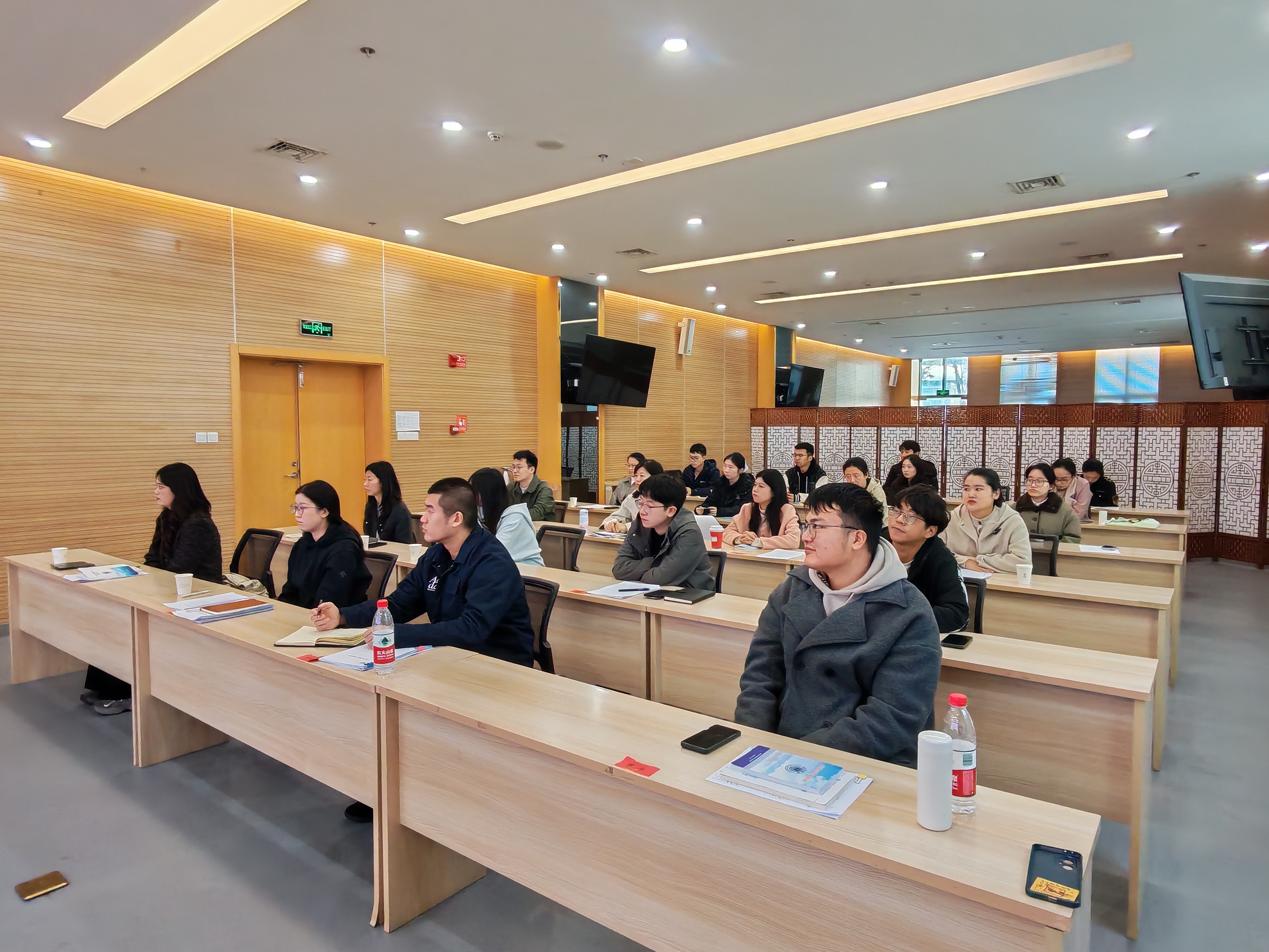 微信图片_20251117144413_154_16.jpg 微信图片_20251117144413_154_16.jpg