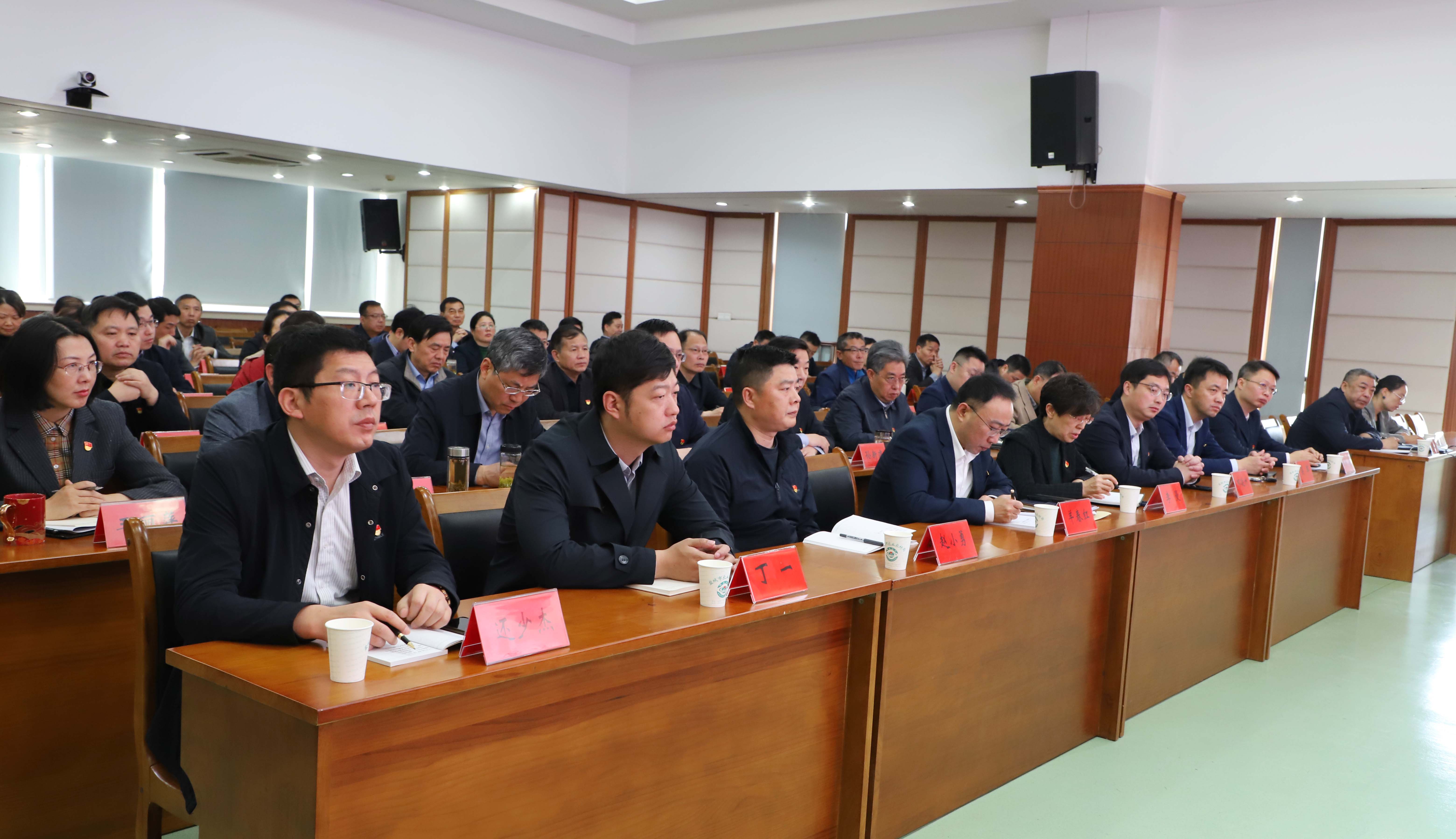 d12699b5b2bb097b93edb6726941588.jpg d12699b5b2bb097b93edb6726941588.jpg